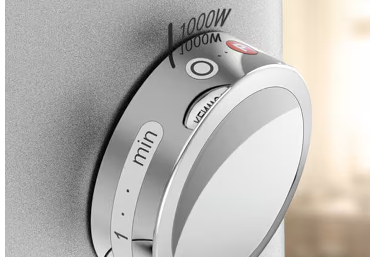 Απεικονίζεται η κουζινομηχανή 